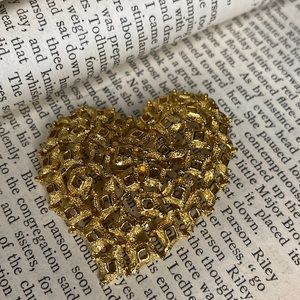 Vintage Heart  Brooch Pin